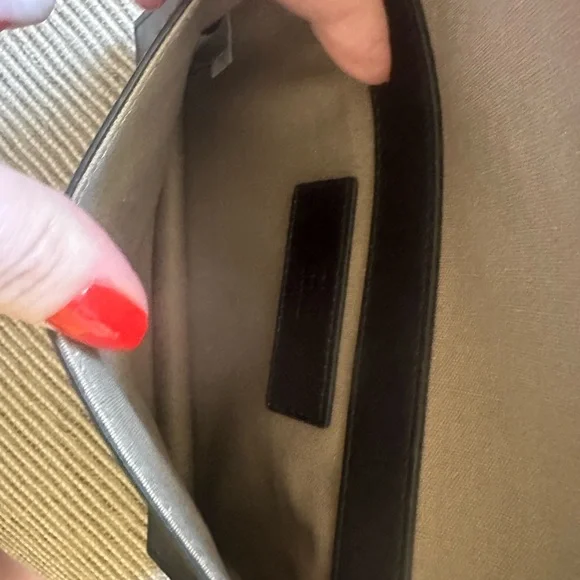 Frye Leather belt bag in size S/M - Picture 7 of 9